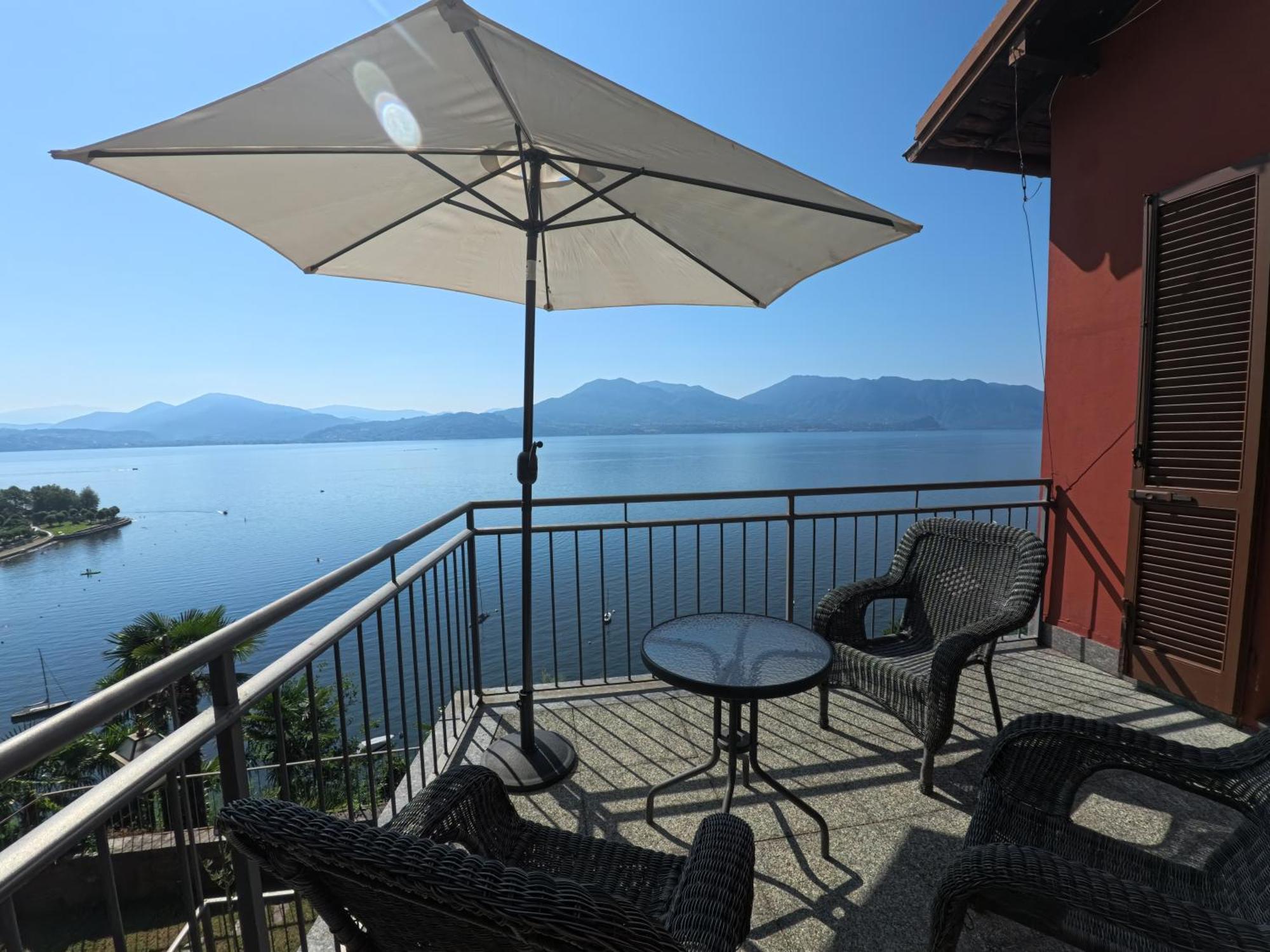 Villa Angelina Guest House Cannero Riviera Eksteriør bilde
